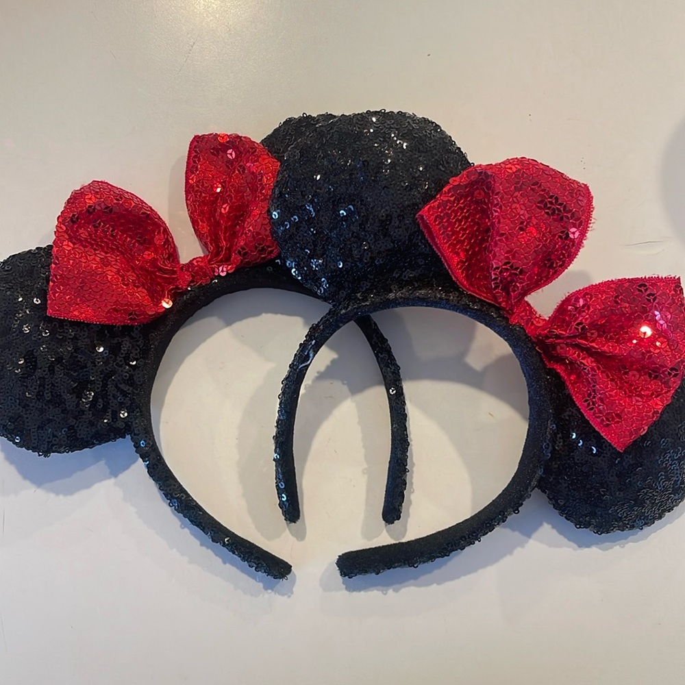 Minnie Mouse Ears